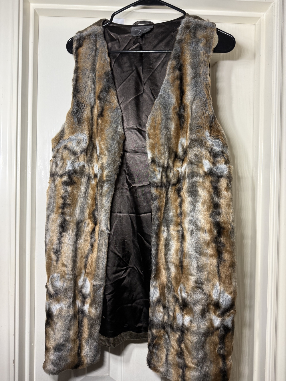 Romeo And Juliet Couture Vest . Very Soft.